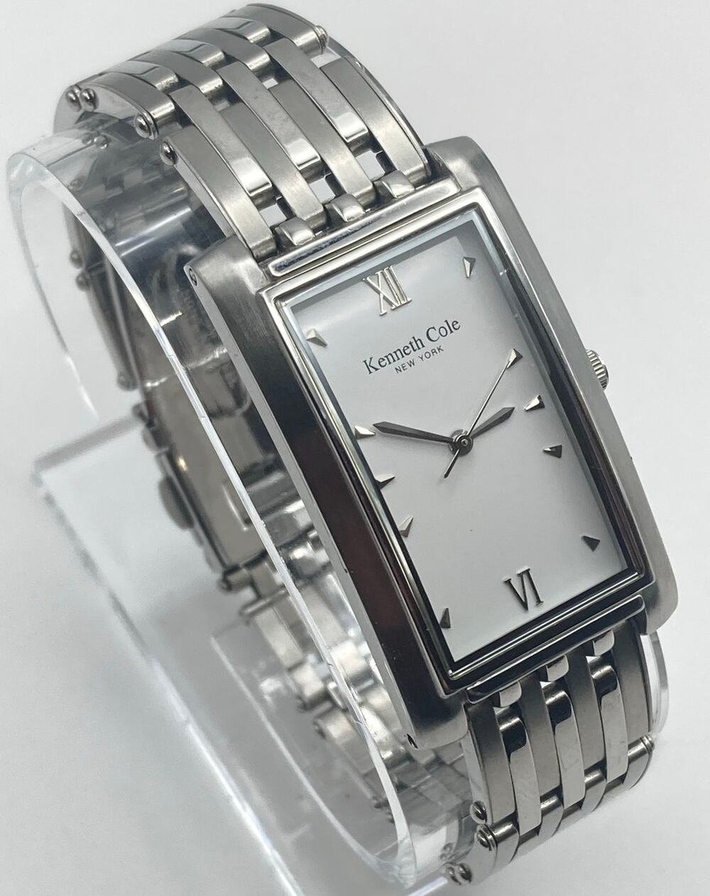 Kenneth Cole New York KC 3233 Women's Watch 24mm - New Battery - WR Wrist 6.25